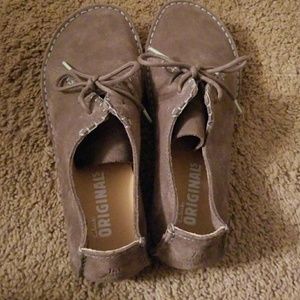 New without box Clark moccasins